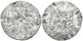 CARLOS III (1759-1788). 8 Reales (Ar. 26,91/39mm). 1766. México MF. (Cal-2019-1090). MC. Resello en reverso.