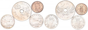 Conjunto de 4 monedas de diferentes valores y materiales incluyendo 2 50 céntimos de 1869 en plata. Diferentes estados de conservación, incluyendo pie...