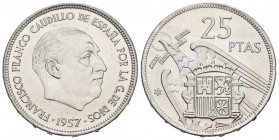 ESTADO ESPAÑOL (1939-1975). 25 Pesetas. (Ni. 8,31g/27mm). 1957 *19-71. Madrid. (Cal-2019-126). SC.