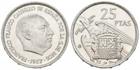 ESTADO ESPAÑOL (1936-1975). 25 Pesetas (Ni. 8,36g/27mm). 1957. *74. Madrid. (Cal-2019-129). SC. Precioso brillo.