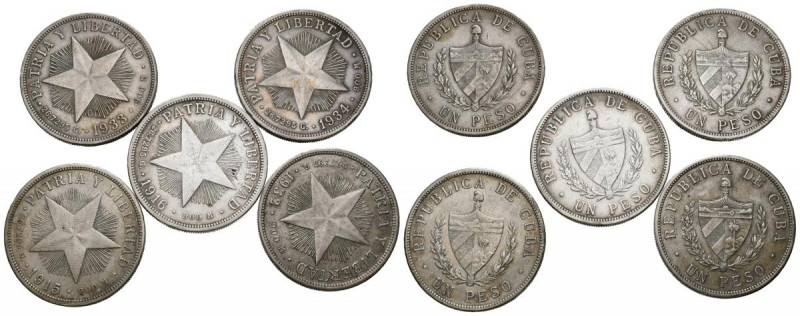 CUBA. Bonito conjunto de 5 monedas de 1 Peso de distintas fechas: 1915, 1916, 19...