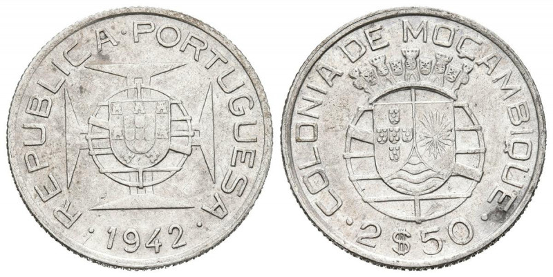 MOZAMBIQUE (Portugués). 2,50 Escudos. (Ar. 3,42g/20mm). 1942. (Km#68). MBC+.