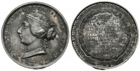 ISABEL II (1833-1868). Desembarco en Ceuta del primer cuerpo del ejército español. Guerra de África. (Metal blanco. 52,85g/50mm). 1860. Grabador: Mass...