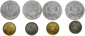 COOPERATIVA UNION ANGLESENSE. Conjunto formado por 4 tokens con valores de 5 (en latón y niquel) y 100 Pesetas. Una de las 100 Pesetas con la variante...