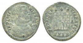 Roman Imperial 
 Licinius I Æ Follis. AD 317-320. 3.4g 19.3mm