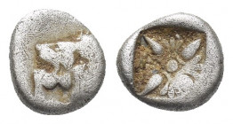 Greek
IONIA, Miletos. Late 6th-early 5th century BC. AR Diobol . Forepart of lion right, head reverted / Stellate design within incuse square 0.2 g 5m...