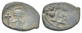 Byzantine
Constans II. AD 641-668. Constantinople Follis Æ Crowned figure of Constans, standing facing, holding long cross and globus cruciger / Larg...