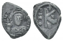Byzantine
 Justinian II, first reign, 685-695 AD. Æ Half Follis 5.3g 18mm