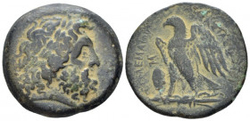 The Ptolemies, Ptolemy II, 283/2-246. Alexandria Bronze circa 275-274, Æ 27.00 mm., 15.33 g.
Laureate head of Zeus r. Rev. Eagle standing l., open wi...