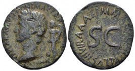 Octavian as Augustus, 27 BC – 14 AD Dupondius (?) Rome circa 7 BC, Æ 29.00 mm., 10.80 g.
CAESAR AVGVST PONT MAX TRIBVNIC POT Laureate head l., crowne...