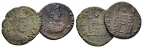 Flavius Victor, 387-388 Æ4 circa 387-388, Æ 13.00 mm., 2.41 g.
Lot of 2 Æ4, for Arelate and Aquileia

About Very Fine-Very Fine.

Ex Baldwin's....
