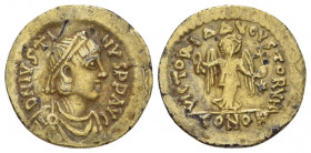 Justin I, 518-527. Tremissis fouree Constantinople circa 518-527, AV 15.50 mm., 1.68 g.
D N IVSTI-NVS PP AVC Diademed, draped and cuirassed bust r. R...