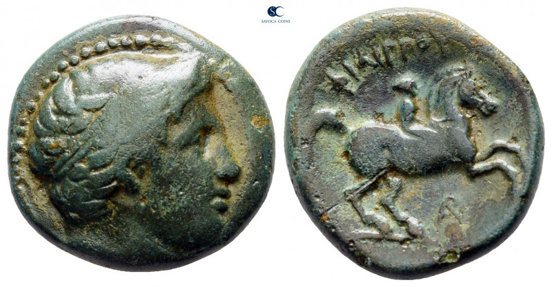 Kings of Macedon. Uncertain mint. Philip II of Macedon 359-336 BC. 
Bronze Æ
...