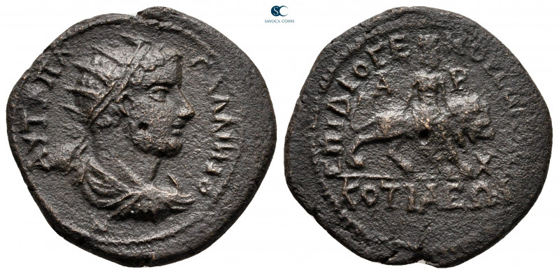 Phrygia. Cotiaeum. Gallienus AD 253-268. 
Bronze Æ

22 mm, 6,48 g



very...