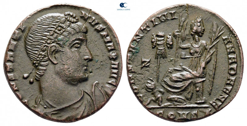 Constantine I the Great AD 306-337. Constantinople
Follis Æ

16 mm, 2,37 g
...