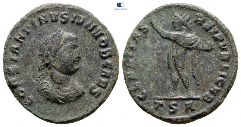 Constantine II, as Caesar AD 317-337. Thessaloniki
Follis Æ

19 mm, 3,04 g
...