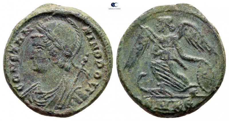 City Commemoratives AD 330-354. Cyzicus
Follis Æ

15 mm, 3,24 g



nearly...