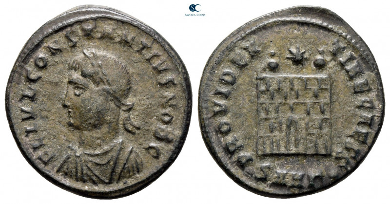 Constantius II, as Caesar AD 337-347. Heraclea
Follis Æ

19 mm, 2,86 g


...