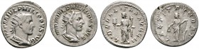 Römische Münzen 
 Kaiserzeit 
 Philippus I. Arabs 244-249 
 Lot (2 Stücke): Antoniniane -Rom-. Drapierte Büste mit Strahlenkrone nach rechts / Laet...