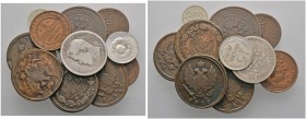 Lots ausländischer Münzen und Medaillen 
 Über 70 Stücke: RUSSLAND . Zumeist Bronzestücke, aber auch etwas Silber aus dem Zeitraum 18. Jh. bis 1920er...