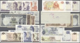 New Zealand: large set of 42 banknotes from New Zealand containing 10 Shillings, 1 and 5 Pounds P. 158-160, several 1 Pound notes P. 163 (including re...
