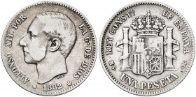 1882/1*--81. Alfonso XII. MSM. 1 peseta. (AC. 18). Escasa. 4,88 g. BC+.