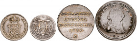 Lote de 4 medallas de proclamación: Madrid 1789 (módulos 1 y 2 reales, 1808 (módulo 1 real) y Málaga 1789 en cobre con intento de perforación. BC/EBC-...