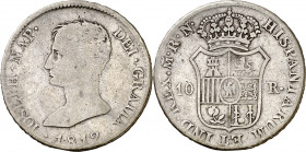 1812. José Napoleón. Madrid. RN. 10 reales. (AC. 30). Un sólo mundo entre las columnas. Rara. 13,06 g. BC/BC+.