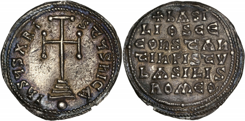 Basile Ier - Miliaresion (Constantinople) 

Argent - 2,61 grs - 23 mm
DMBR.33.4
...