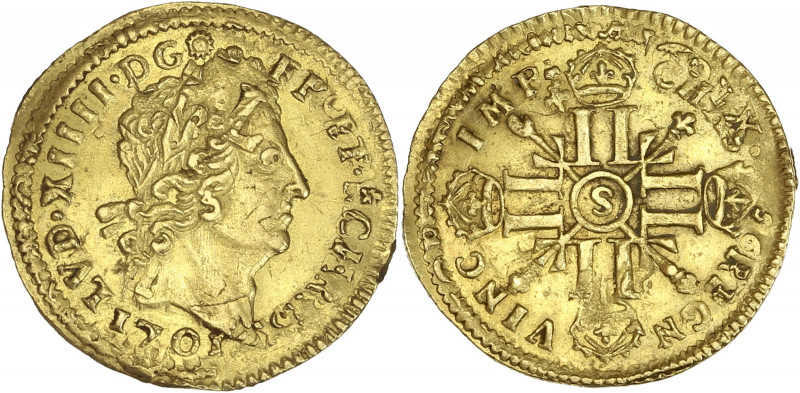 Louis XIV - 1/2 louis d'or aux 8 L et aux insignes 1701 S (Reims) 
Flan réformé....