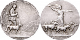 SHOOTING MEDAL KLIPPES AND HUNTING MEDALS&nbsp;
Ag medaile I. Mezinárodní lovecká výstava Vídeň, 1910, 33,22g, 42 mm, Ag 900/1000, H. Schäfer, Haus 3...