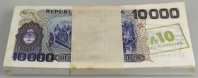 Argentina: Bundle with 100 pcs. 10 Australes ovpt. on 10.000 Pesos Argentinos ND(1985), P.322 with running serial numbers in VF to XF condition. (100 ...