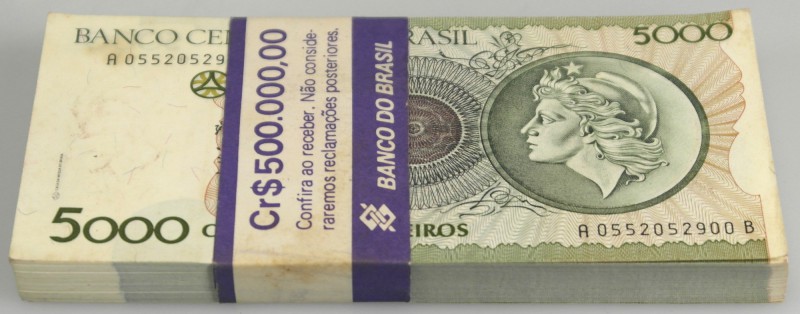 Brazil: Bundle with 100 pcs. 5000 Cruzeiros ND(1992) with running serial numbers...