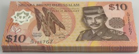Brunei: Bundle with 100 pcs. 10 Ringgit 2008, extraordinary rare date, P.24c in UNC condition (100 pcs.)