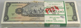 El Salvador: rare original bundle of 100 banknotes 5 Colones 1983 P. 134, all consecutive and in condition: UNC. (100 pcs)