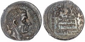 RÉPUBLIQUE ROMAINE
Coelia, Caius Cœlius Caldus. Denier ND (51 av. J.-C.), Rome.
RRC.437/2a ; Argent - 3,82 g - 17,5 mm - 6 h 
Avec une magnifique p...