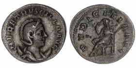 EMPIRE ROMAIN
Étruscille (+ 251). Antoninien 250, Rome.
C.19 - RIC.59b ; Billon - 3,71 g - 20 mm - 12 h 
Patine grise. TTB.