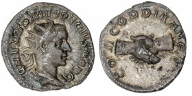 EMPIRE ROMAIN
Herennius Etruscus (250-251). Antoninien 251, Rome.
C.4 - RIC.138 ; Billon - 4,07 g - 21 mm - 6 h 
Belle patine dorée. TTB à Superbe....