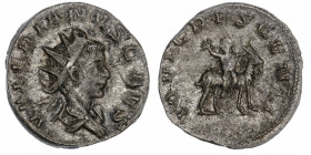EMPIRE ROMAIN
Valérien II (256-258). Antoninien 257, Trèves.
C.26 - RIC.13 ; Billon - 3,32 g - 20,5 mm - 12 h 
Beau flan. Patine grise. TTB.