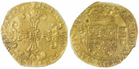 BELGIQUE
Flandres (comté de), Philippe IV (1621-1665). Couronne 1632, Bruges.
VH.639 - Delm.171 - Fr.228 ; Or - 3,30 g - 28 mm - 5 h 
PCGS Genuine ...