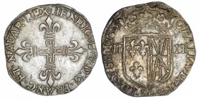 FRANCE / CAPÉTIENS
Henri IV (1589-1610). Quart d’écu de Navarre 1605, Saint-Palais.
Dy.1238 ; Argent - 9,42 g - 29 mm - 3 h 
TTB.