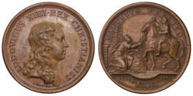 FRANCE / CAPÉTIENS
Louis XIV (1643-1715). Médaille pour le retour du roi à Paris par Mauger 1652, Paris.
Divo.33 ; Bronze - 31,3 g - 41 mm - 12 h 
...