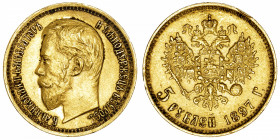 RUSSIE
Nicolas II (1894-1917). 5 roubles 1897, Saint-Pétersbourg.
Fr.180 ; Or - 4,32 g - 18,5 mm - 12 h 
Superbe.