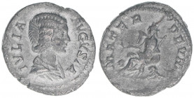 Julia Domna +217 Gattin des Septimius Severus
Römisches Reich - Kaiserzeit. Denar subaerat. MATER DEVM
Rom
2,00g
RIC 562
ss+