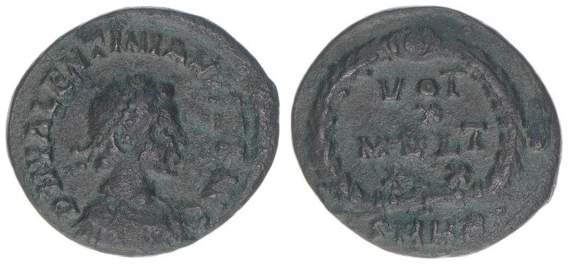 Valentinianus II. 375-392
Römisches Reich - Kaiserzeit. Bronzemünze AE4. VOT X M...