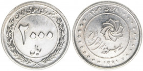 2000 Rials, 2012
Iran. Rahmenplan der Islamischen Republik 2005-2025. Kupfer-Nickel
6,81g
Schön 261
stfr