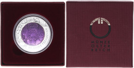 25-Euro Sondergedenkmünzen Bimetall Niob
25 Euro, 2005. 50 Jahre Fernsehen - Auflage 65.000 - in Originalschachtel der Münze Österreich mit Zertifikat...