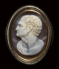 A neoclassical agate cameo set in a silver ring. Bust of Phocion.
