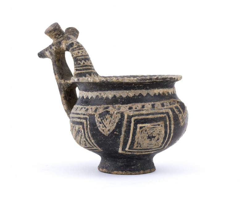 VILLANOVAN IMPASTO CUP
9th - 8th centuries BC
height cm 11

A rare example of Vi...