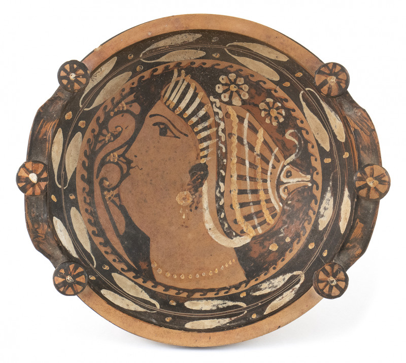 LUCANIAN RED-FIGURE PHIALE
Second half of 4th century BC
diam. cm 16; height cm ...